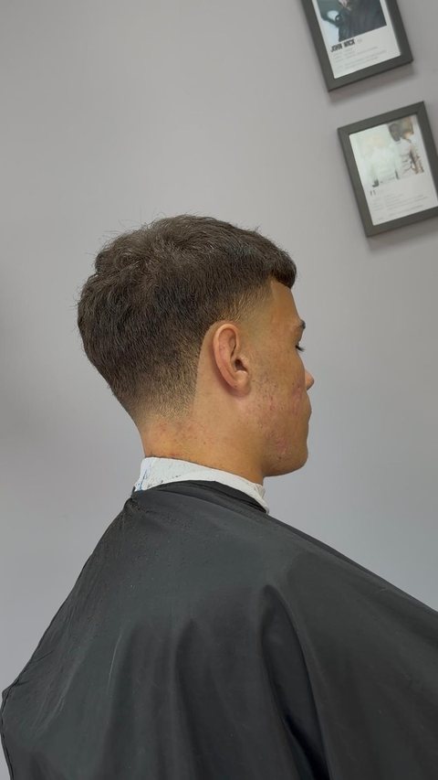 Taper fade sa teksturom na vrhu